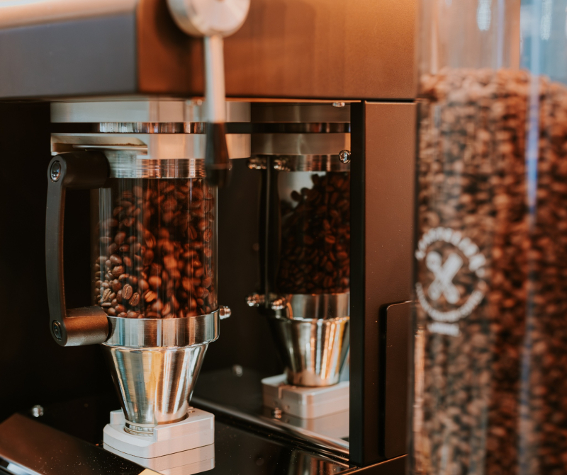 3/4 Nowa kawiarnia na mapie Gorzowa: Retro Bimba „Grand Cafe”