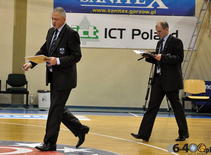 9/62 KSSSE AZS PWSZ Gorzów - Odra Brzeg 56:40  (15:8, 19:11, 11:12, 11:9)