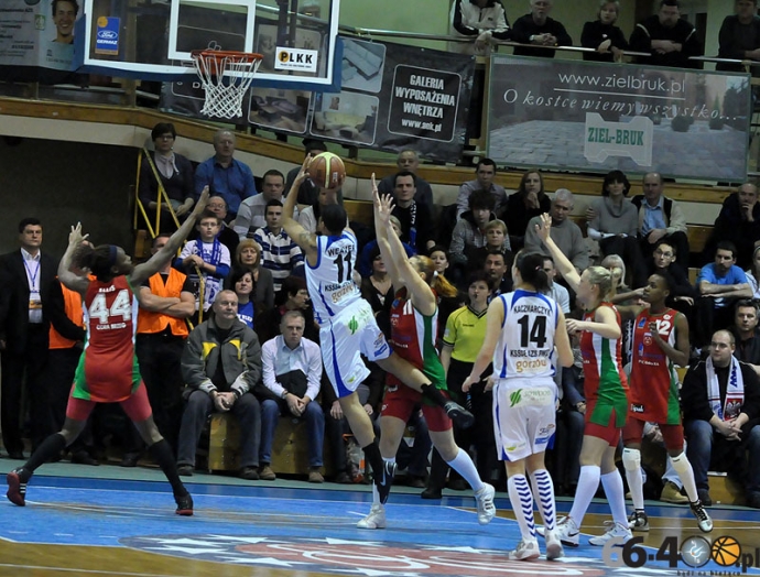 37/62 KSSSE AZS PWSZ Gorzów - Odra Brzeg 56:40  (15:8, 19:11, 11:12, 11:9)