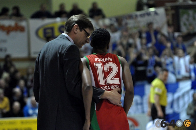 43/62 KSSSE AZS PWSZ Gorzów - Odra Brzeg 56:40  (15:8, 19:11, 11:12, 11:9)