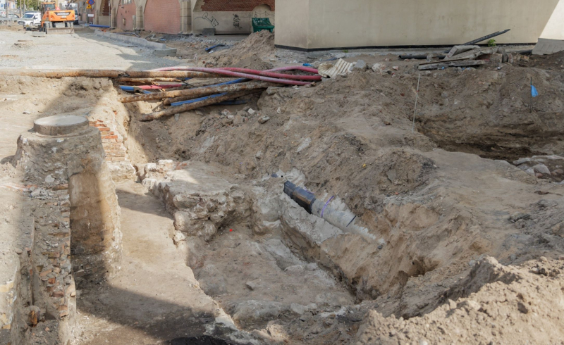 5/5 Pozostałości Bramy Mostowej na Spichrzowej