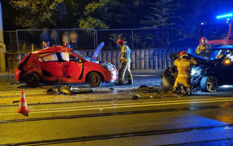 4/7 Zderzenie hyundaia i skody na Podmiejskiej