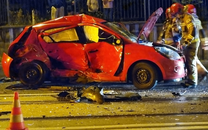 5/7 Zderzenie hyundaia i skody na Podmiejskiej