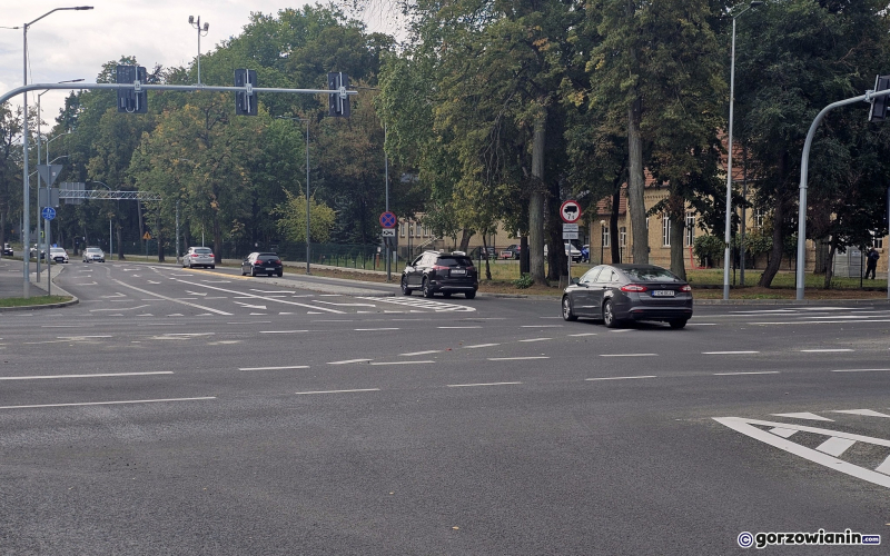 4/9 Skrzyżowanie ul. Kosynierów Gdyńskiej, Słowiańskiej, Żwirowej i Roosevelta otwarte dla ruchu