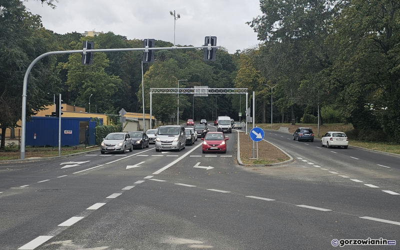 6/9 Skrzyżowanie ul. Kosynierów Gdyńskiej, Słowiańskiej, Żwirowej i Roosevelta otwarte dla ruchu