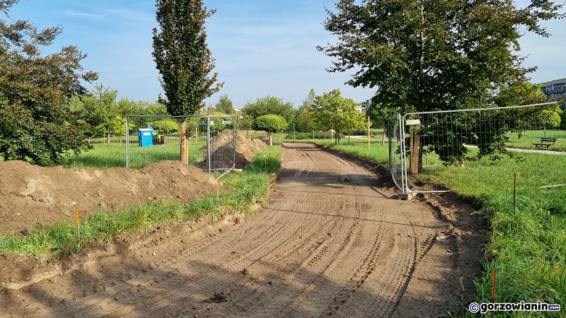 5/6 Budowa toru rolkowego w parku 750-lecia 