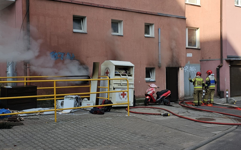 6/6 Pożar mieszkania w bloku przy ul. Nowej