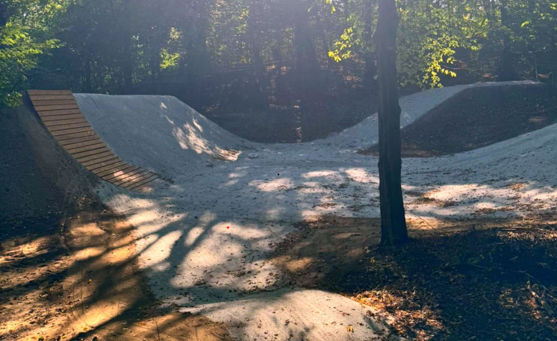 1/4 Dirt Park w parku Zacisze