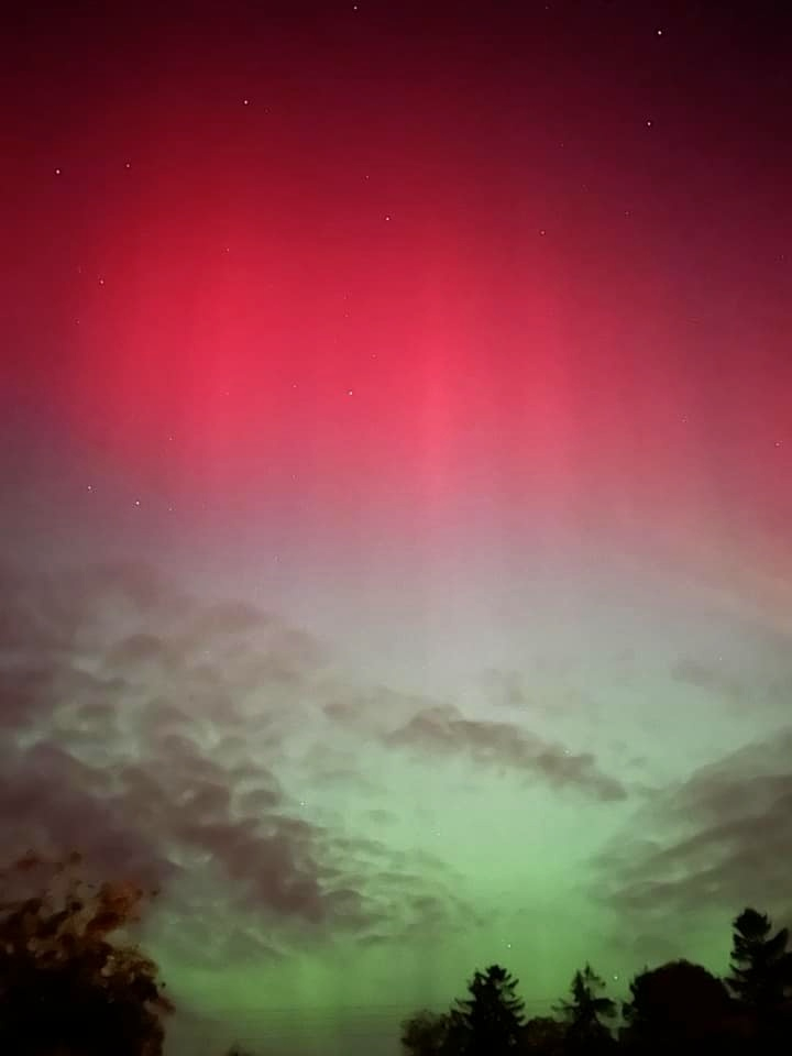 23/34 Niesamowite zdjęcia czytelników zorzy polarnej