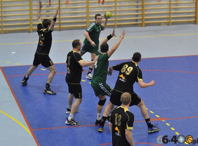 16/79 GSPR Gorzów - AZS Zielona Góra 30:26 (14:9)