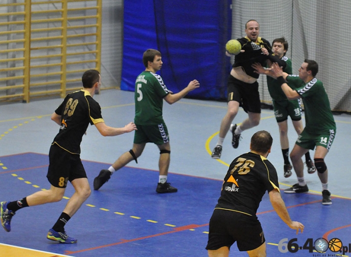 39/79 GSPR Gorzów - AZS Zielona Góra 30:26 (14:9)