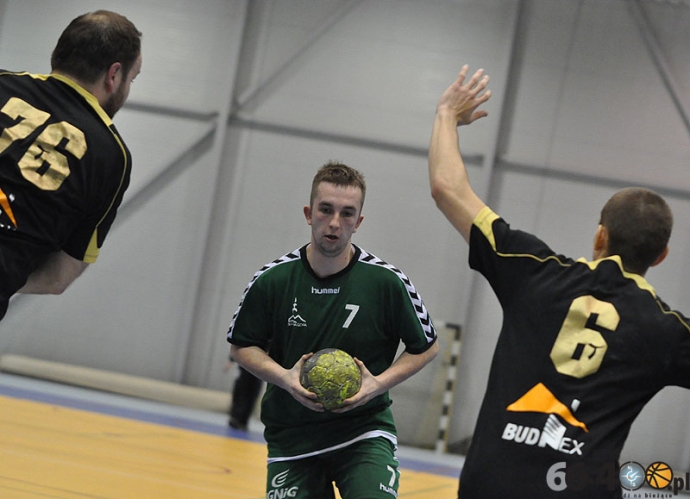 71/79 GSPR Gorzów - AZS Zielona Góra 30:26 (14:9)