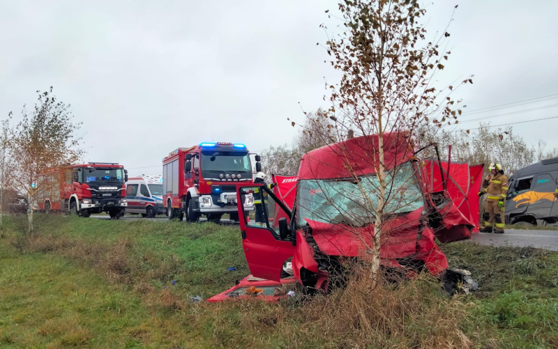 2/3 Śmiertelny wypadek na DW 157 w Rzekcinie