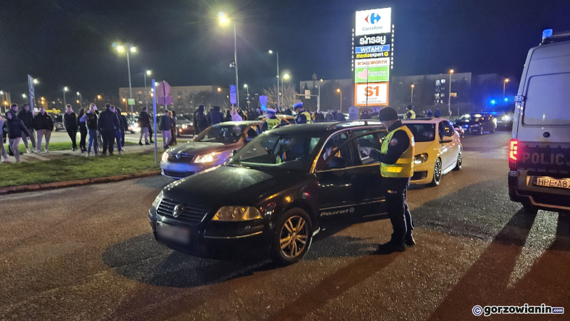 3/10 Policyjna akcja na parkingu S1 Gorzów