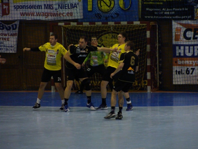 15/29 Nielba Wągrowiec - GSPR Gorzów 35:25 [sparing]