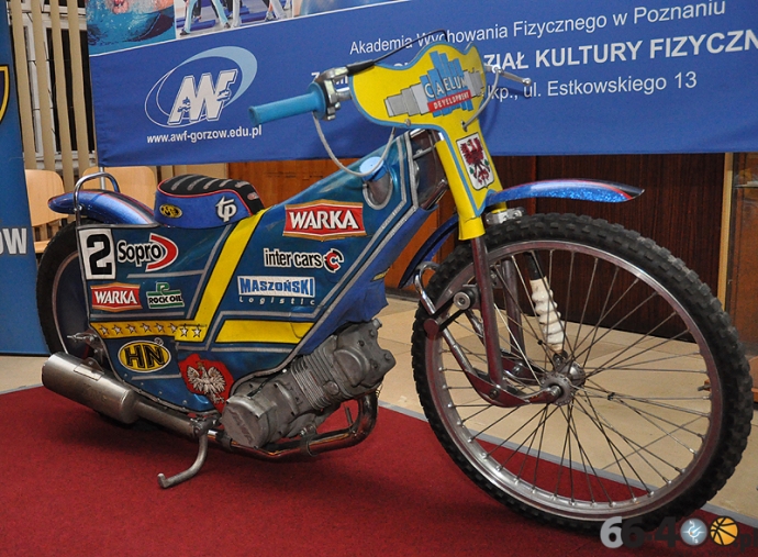 6/113 VI Bal Charytatywny na rzecz Hospicjum św. Kamila