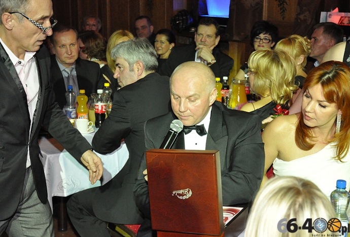 55/113 VI Bal Charytatywny na rzecz Hospicjum św. Kamila