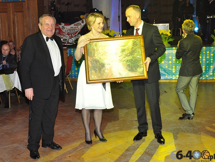 89/113 VI Bal Charytatywny na rzecz Hospicjum św. Kamila