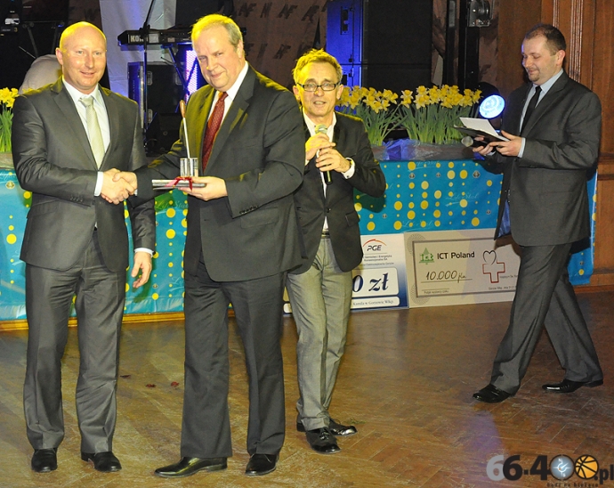 96/113 VI Bal Charytatywny na rzecz Hospicjum św. Kamila