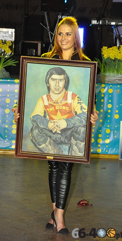 103/113 VI Bal Charytatywny na rzecz Hospicjum św. Kamila