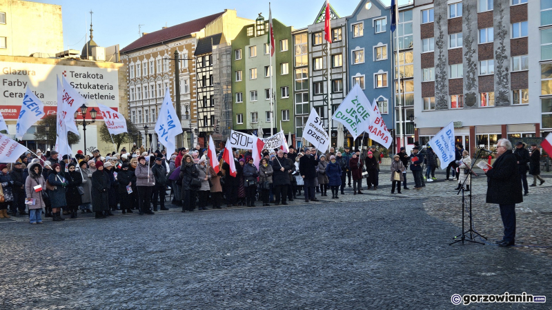 3/15 „Stop deprawacji polskich dzieci” – manifestacja na Starym Rynku w Gorzowie