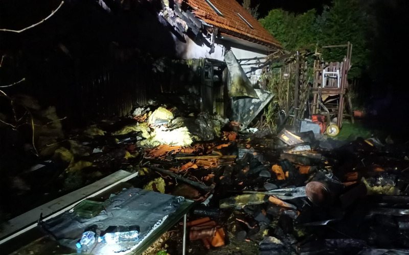 7/9 Nocny pożar w Gorzowie. Spłonęła kotłownia i dach budynku