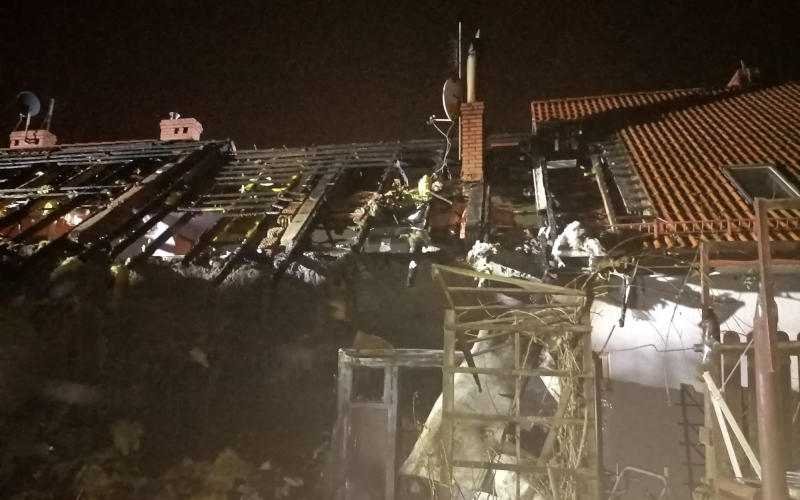 8/9 Nocny pożar w Gorzowie. Spłonęła kotłownia i dach budynku