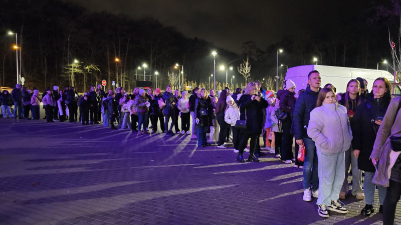 1/4 Żugajki opanowały Arenę Gorzów. Tłum fanów na koncercie znanej influencerki