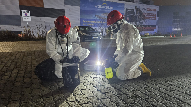 6/6 Akcja służb w galerii Feeria w Gorzowie