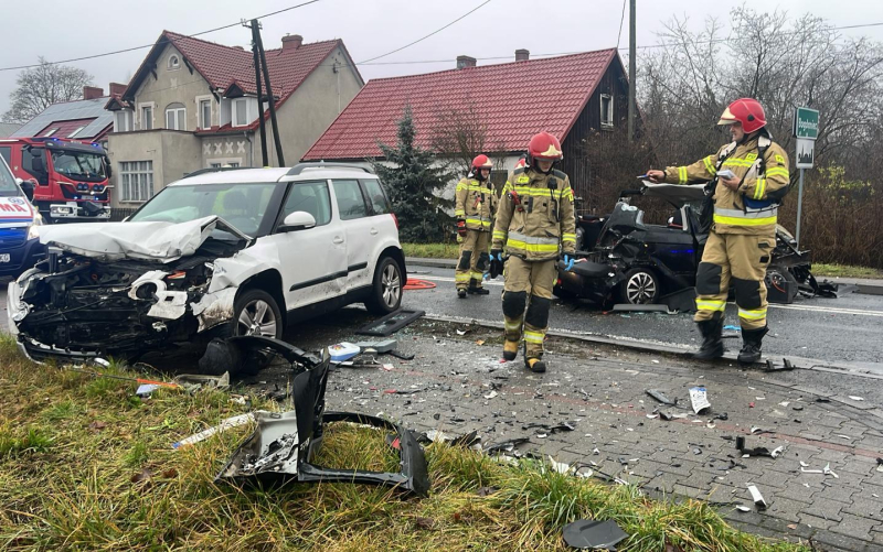 5/5 Zderzenie skody i hyundaia w Bogdańcu