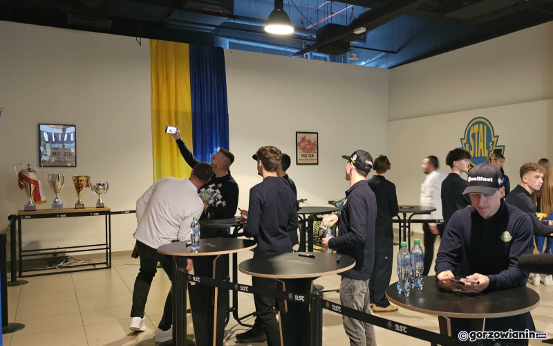 22/23 Prezentacja drużyny Stali Gorzów i spotkanie z kibicami