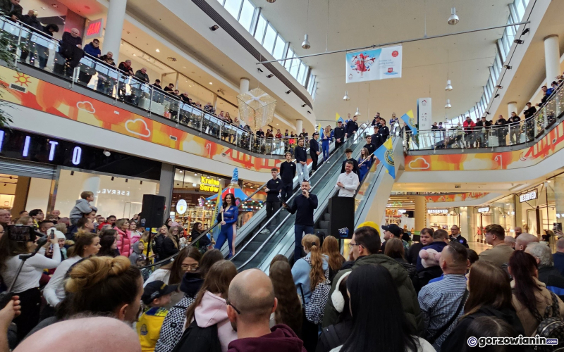 23/23 Prezentacja drużyny Stali Gorzów i spotkanie z kibicami