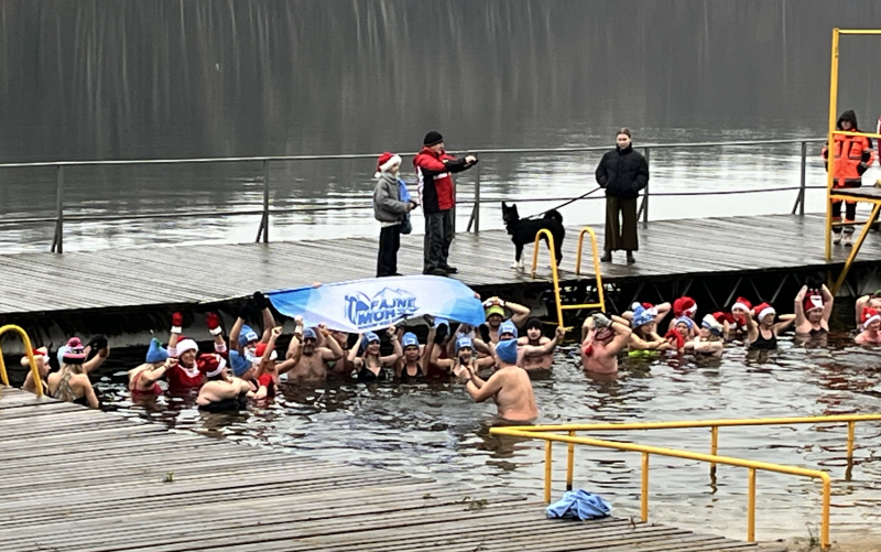 8/10 Morsowanie nad jeziorem Nierzym