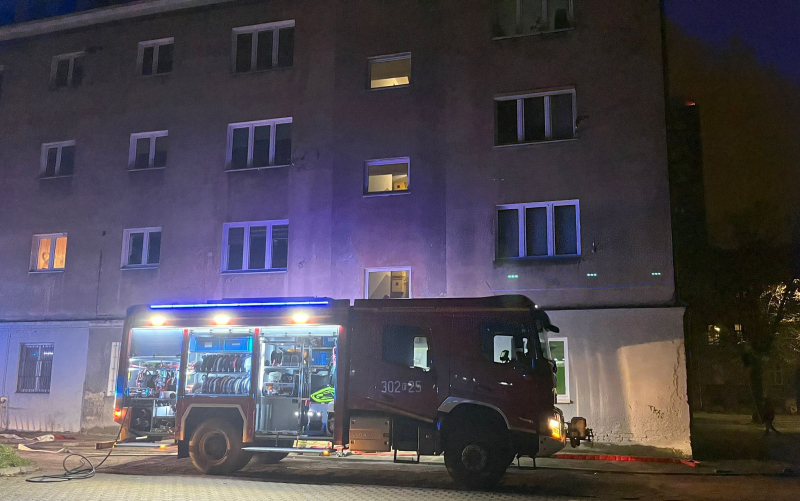 6/6 Pożar mieszkania przy ul. Kosynierów Gdyńskich