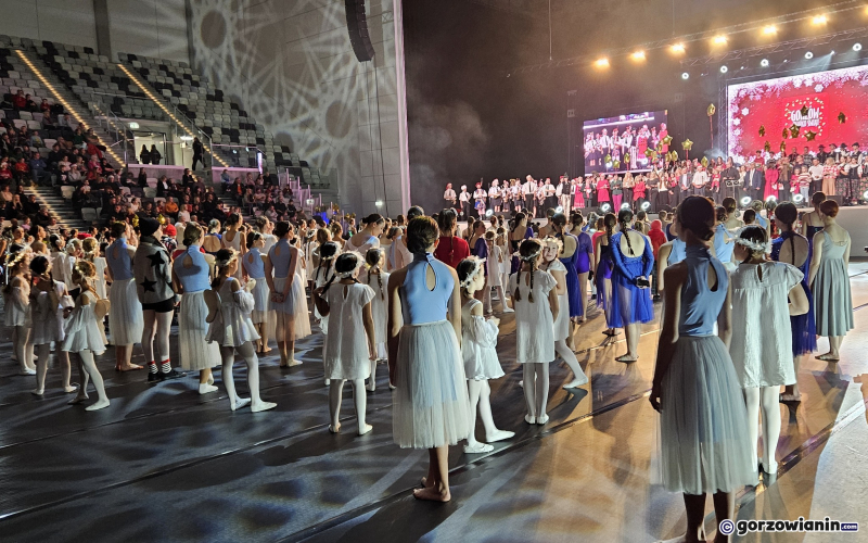 18/22 Gorzowska Opowieść Wigilijna w Arenie Gorzów