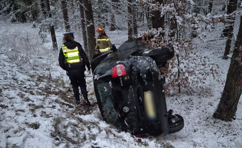 10/14 Dachowanie volkswagena na DK22 koło Gorzowa