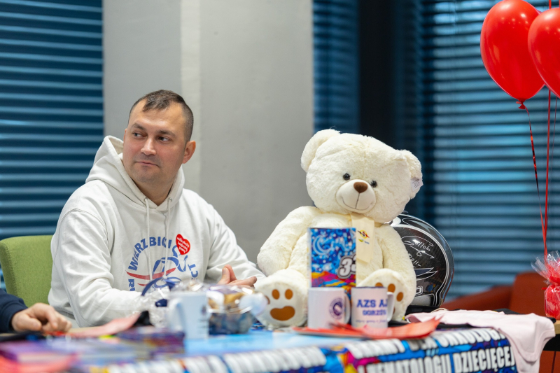 4/11 Fanty na licytacje WOŚP w Gorzowie