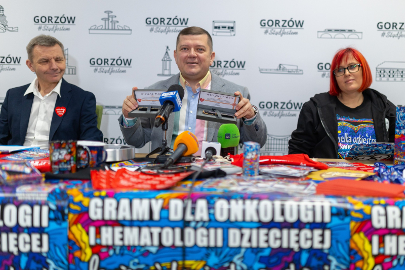 6/11 Fanty na licytacje WOŚP w Gorzowie