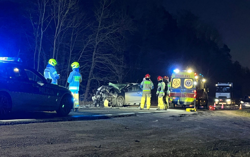 4/5 Wypadek na DK22. Zderzenie forda i forwardera