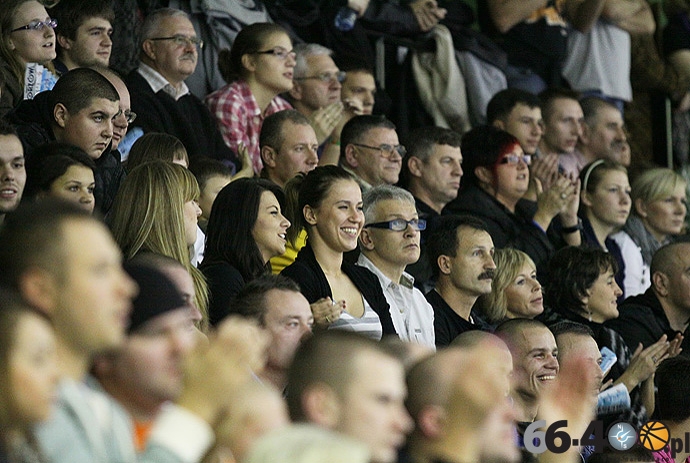 14/44 AZS AWF Gorzów - Vive Targi Kielce 24:40 (15:20)