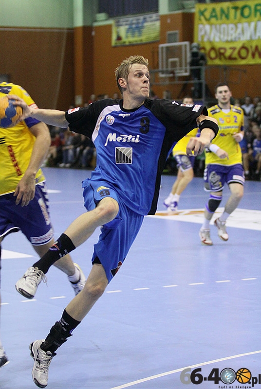 35/44 AZS AWF Gorzów - Vive Targi Kielce 24:40 (15:20)