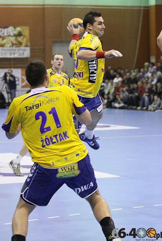 44/44 AZS AWF Gorzów - Vive Targi Kielce 24:40 (15:20)