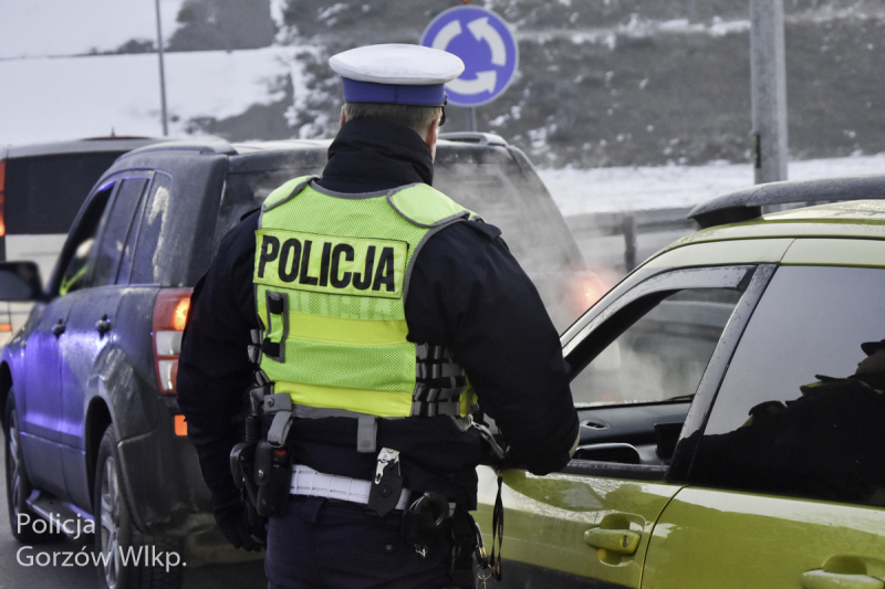 5/10 Poranne kontrole trzeźwości przy ul Kostrzyńskiej w Gorzowie