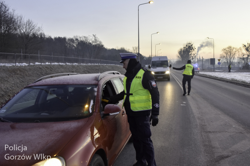 8/10 Poranne kontrole trzeźwości przy ul Kostrzyńskiej w Gorzowie