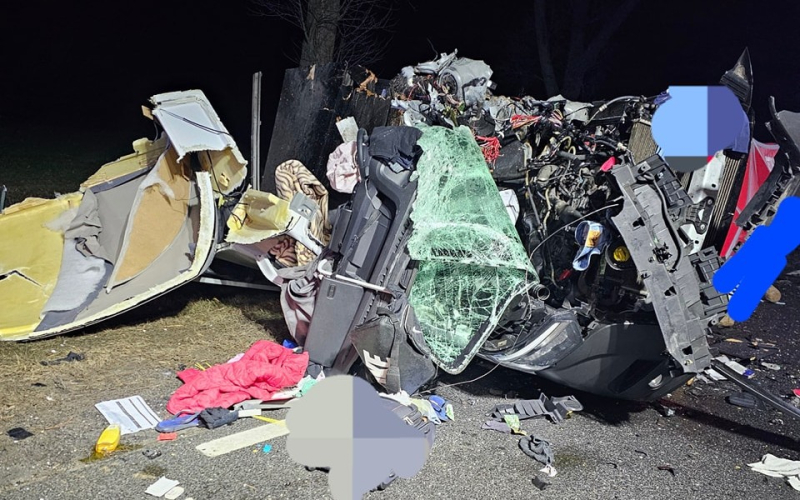 8/10 Zderzenie autobusu i busa na DK24. Nie żyje jedna osoba