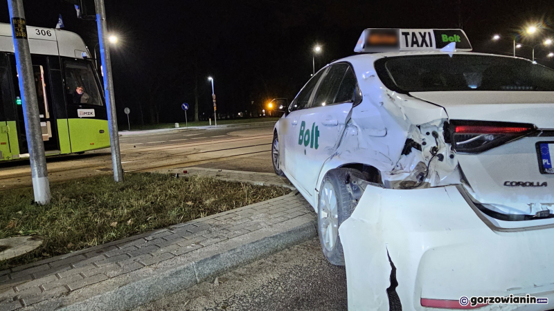 4/7 Zderzenie taksówki z tramwajem na rondzie Sopockim