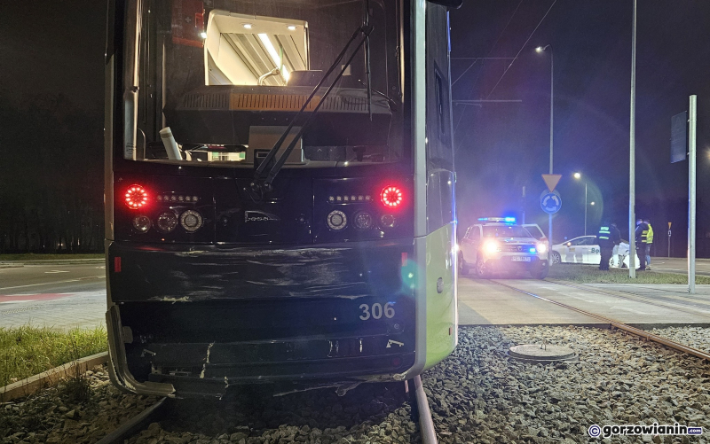 7/7 Zderzenie taksówki z tramwajem na rondzie Sopockim