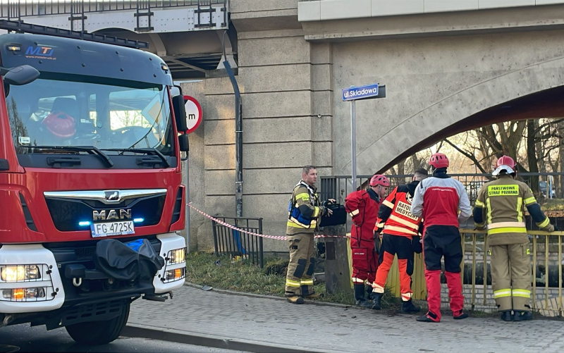 9/10 Chrysler wjechał do Kłodawki w Gorzowie