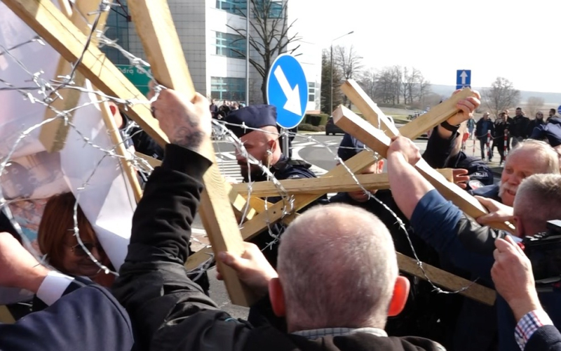 4/15 Protest na granicy w Słubicach