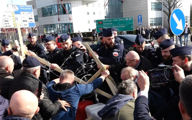 7/15 Protest na granicy w Słubicach